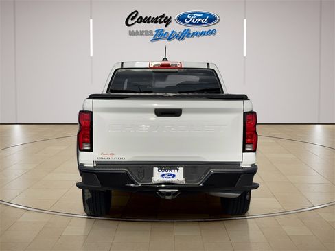 Used 2024 Chevrolet Colorado Z71 w/ Advanced Trailering Package image 11