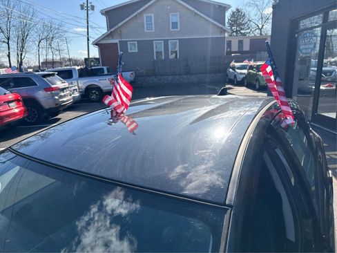 Used 2016 Toyota Prius C Two image 8