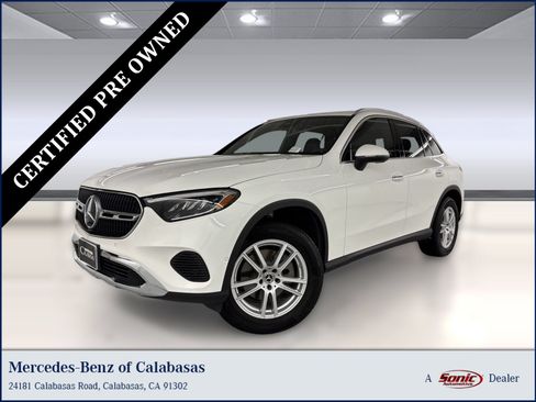 Certified 2026 Mercedes-Benz GLC 300 image 1