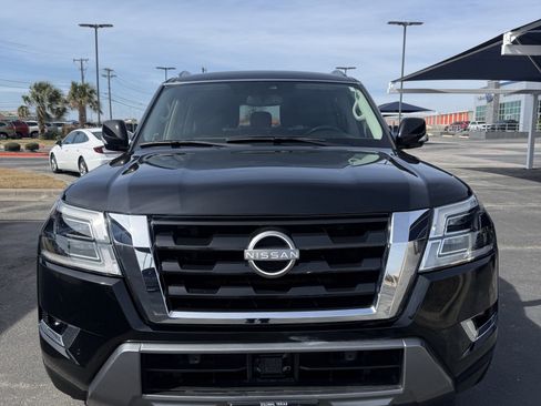 Used 2023 Nissan Armada SV w/ Cargo Package image 2