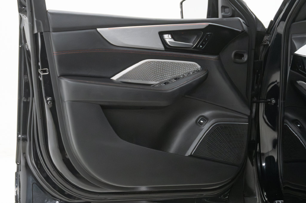 Used 2022 Acura MDX A-Spec AWD/4WD image 10