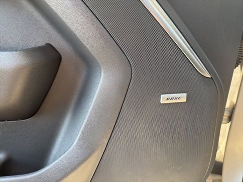 Used 2021 GMC Yukon Denali w/ Denali Premium Package image 30