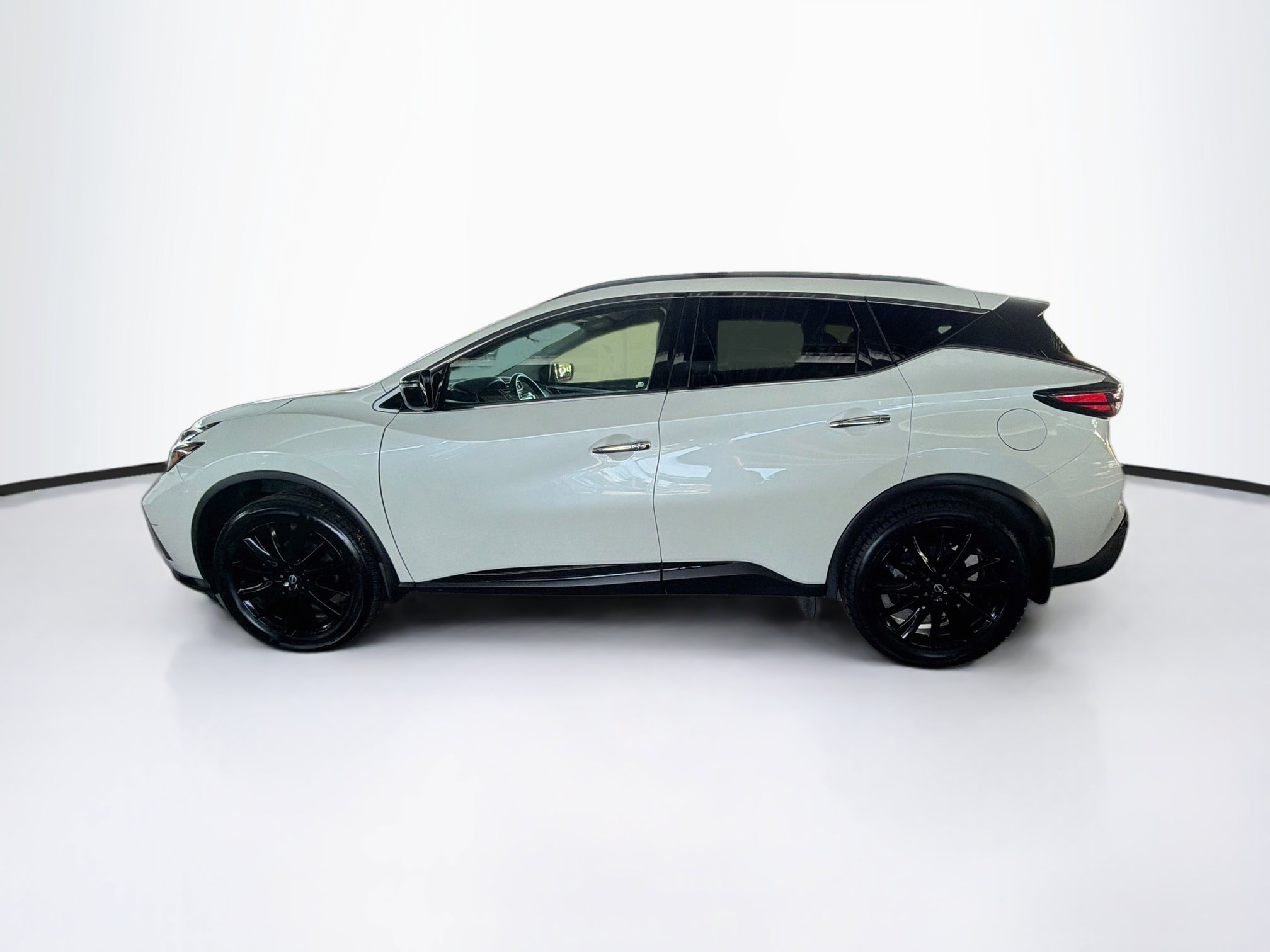 Used 2024 Nissan Murano SV w/ SV Midnight Edition Package AWD/4WD image 4