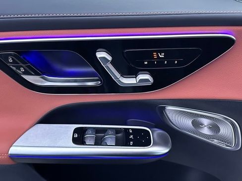 New 2026 Mercedes-Benz GLC 300 4MATIC image 23