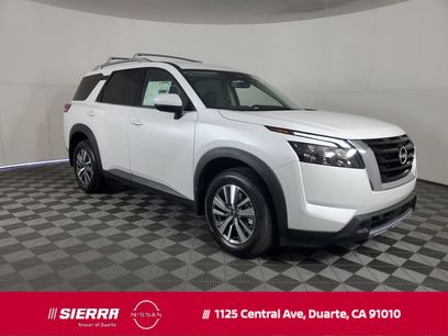New 2025 Nissan Pathfinder SL