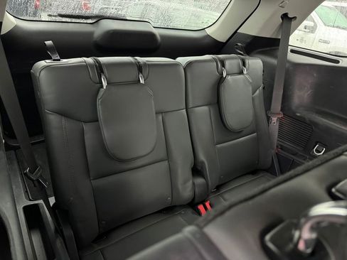 Certified 2025 Ford Explorer Active w/ Active Comfort Package AWD/4WD image 29