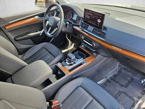Used 2023 Audi Q5 2.0T Premium w/ Convenience Package AWD/4WD image 26