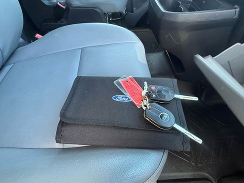 Used 2019 Ford Transit 150 130 Low Roof image 22