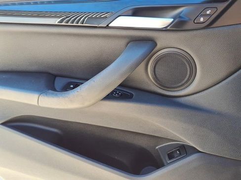 Used 2019 BMW X1 sDrive28i image 17