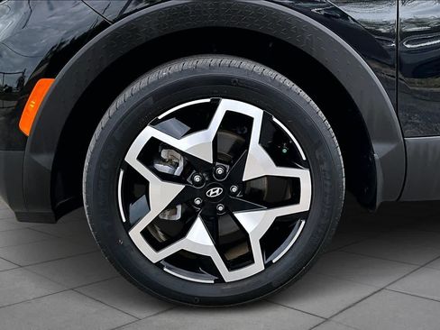 Used 2023 Hyundai Santa Cruz Limited AWD/4WD image 18