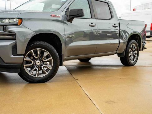 Used 2020 Chevrolet Silverado 1500 RST w/ Texas Edition AWD/4WD image 6