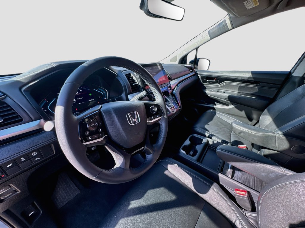 Used 2024 Honda Odyssey Touring image 9