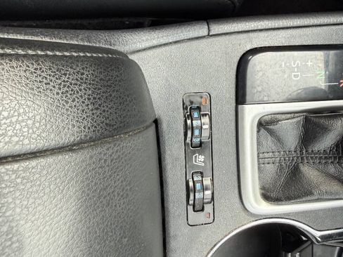 Used 2015 Toyota Highlander Limited Platinum AWD/4WD image 14