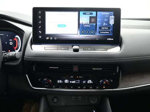 New 2026 Nissan Rogue Platinum AWD/4WD image 15