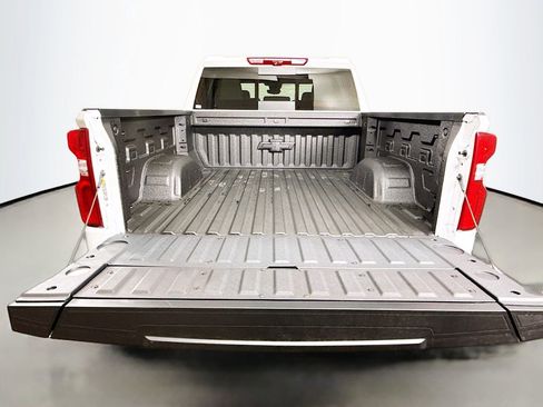 New 2026 Chevrolet Silverado 1500 ZR2 w/ LPO, Dark Essentials Package image 27