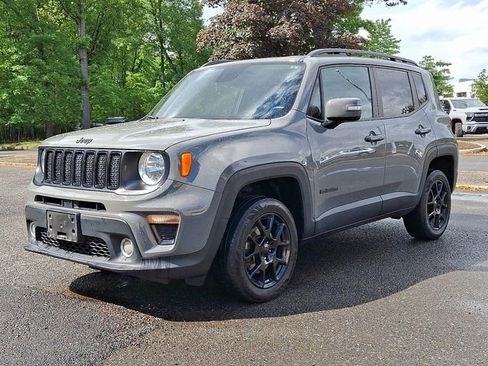 Used 2019 Jeep Renegade Altitude w/ Quick Order Package 2XM image 5