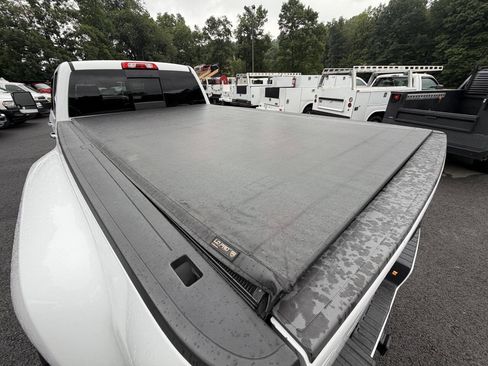 Used 2017 Chevrolet Silverado 3500 High Country w/ Duramax Plus Package AWD/4WD image 15
