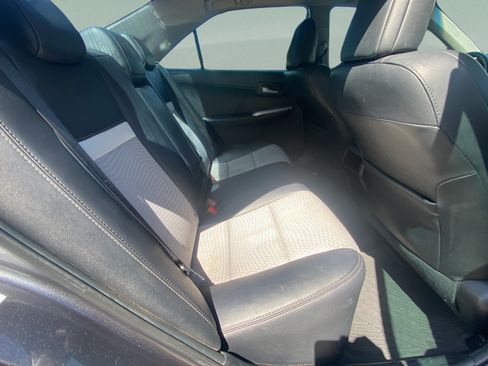 Used 2013 Toyota Camry SE FWD image 21