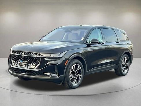 New 2026 Lincoln Nautilus Premier w/ Equipment Group 102A image 2