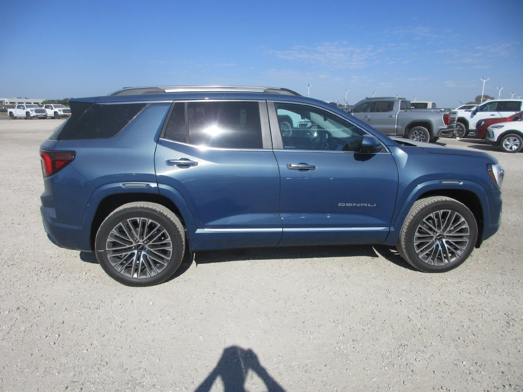 New 2027 GMC Terrain Denali AWD/4WD image 3