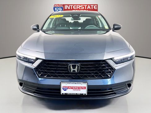 Used 2023 Honda Accord EX image 2