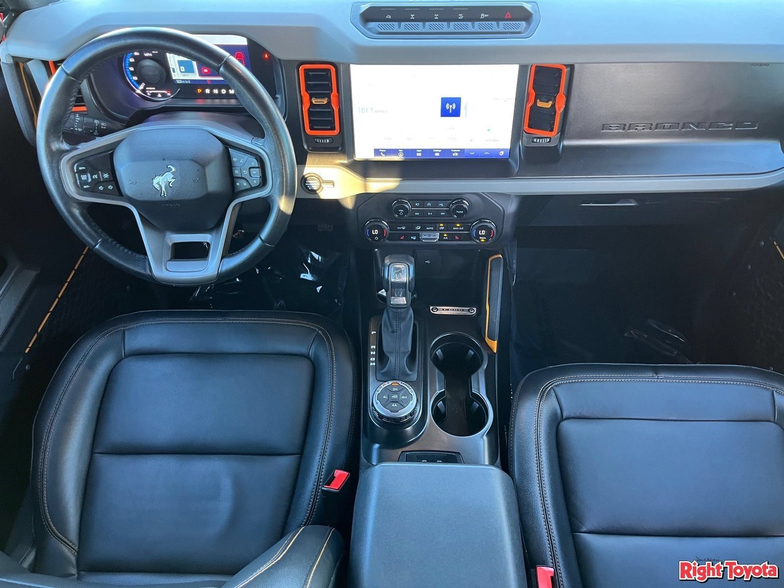Used 2023 Ford Bronco Badlands AWD/4WD image 15