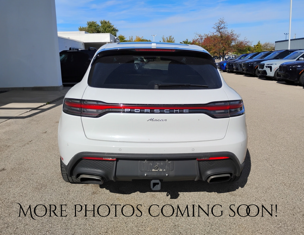 Used 2023 Porsche Macan AWD/4WD image 2