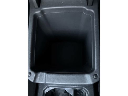 Certified 2020 Volkswagen Tiguan SEL image 32