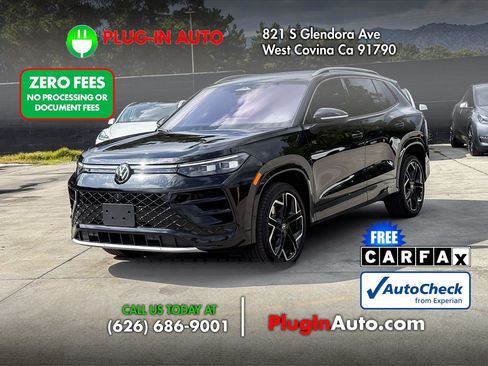 Used 2026 Volkswagen Tiguan SEL R-Line AWD/4WD image 1