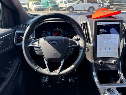 Certified 2022 Ford Edge ST w/ Equipment Group 401A image 14