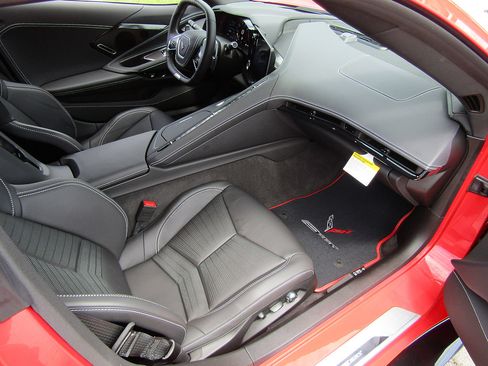 Used 2025 Chevrolet Corvette E-Ray w/ Stealth Interior Trim Package AWD/4WD image 13