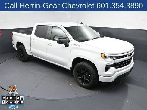 Used 2023 Chevrolet Silverado 1500 RST AWD/4WD image 30