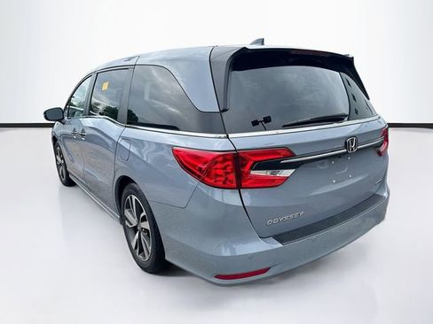 Used 2023 Honda Odyssey Touring image 5