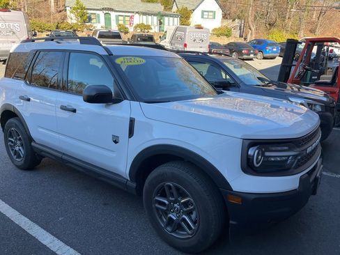 Used 2025 Ford Bronco Sport Big Bend w/ Convenience Package image 2