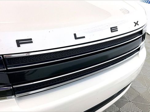Used 2017 Ford Flex SEL w/ Equipment Group 202A image 24