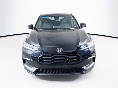 Used 2024 Honda HR-V Sport image 3