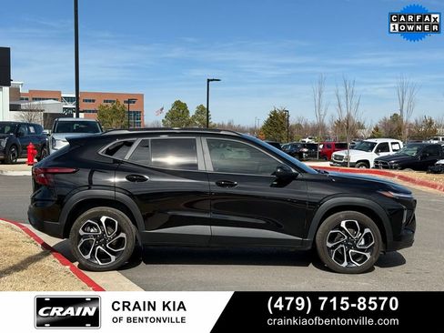 Used 2025 Chevrolet Trax RS image 9