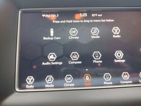 Used 2020 Jeep Grand Cherokee Laredo image 47