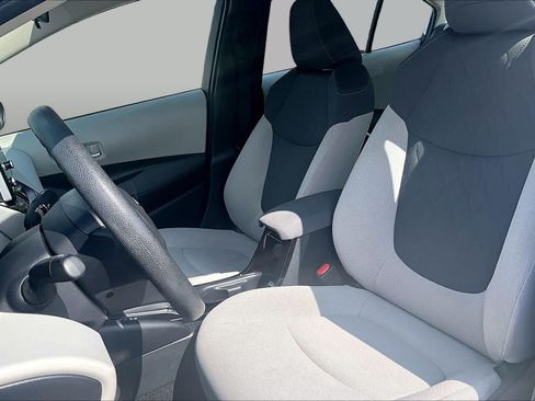 Used 2021 Toyota Corolla LE w/ Carpet Mat Package (TMS) FWD image 8