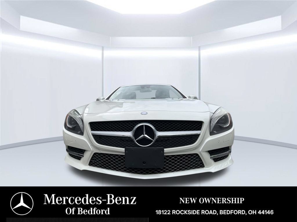 Used 2013 Mercedes-Benz SL 550 image 8