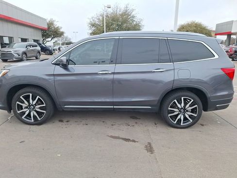 Used 2022 Honda Pilot Elite image 3