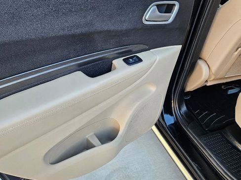 Used 2018 Dodge Durango Citadel w/ Premium Entertainment Group image 12