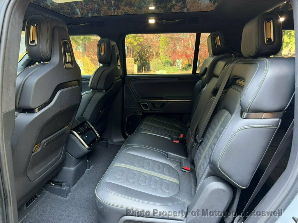 Used 2024 Rivian R1S Adventure Dual AWD/4WD image 13