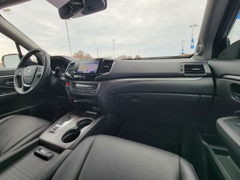 Certified 2023 Honda Ridgeline RTL-E image 13