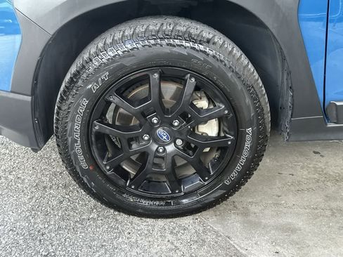 Certified 2025 Subaru Crosstrek 2.5i Wilderness AWD/4WD image 10
