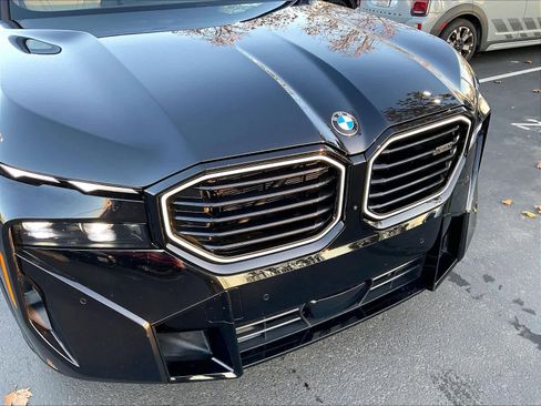 Used 2025 BMW XM image 31