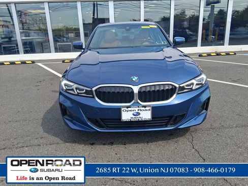 Used 2023 BMW 330i xDrive Sedan w/ Driving Assistance Package AWD/4WD image 2