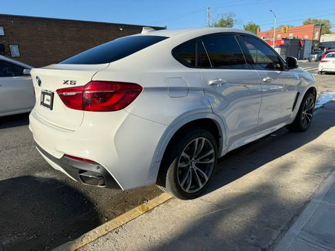 Used 2017 BMW X6 w/ Sports Activity Package AWD/4WD image 4