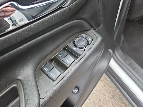 Used 2024 Chevrolet Equinox LT AWD/4WD image 11