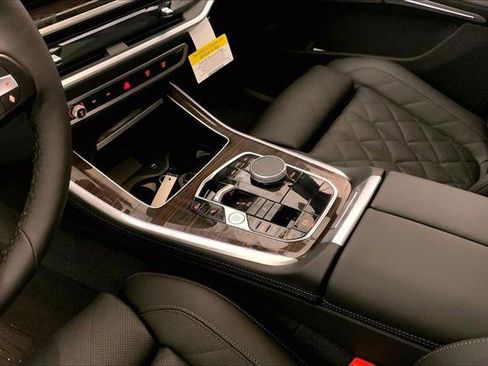 New 2026 BMW X5 xDrive40i w/ Climate Comfort Package image 6